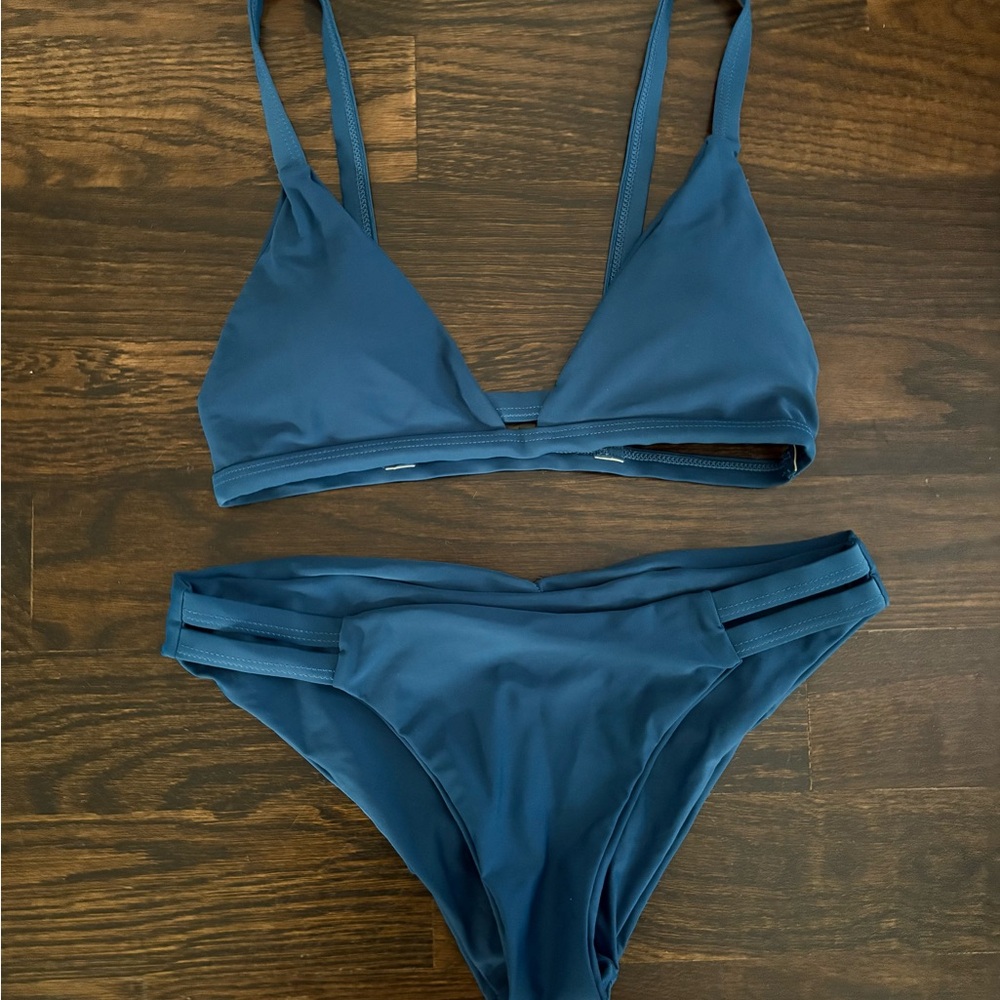 Cupshe Blue Triangle Bikini Set